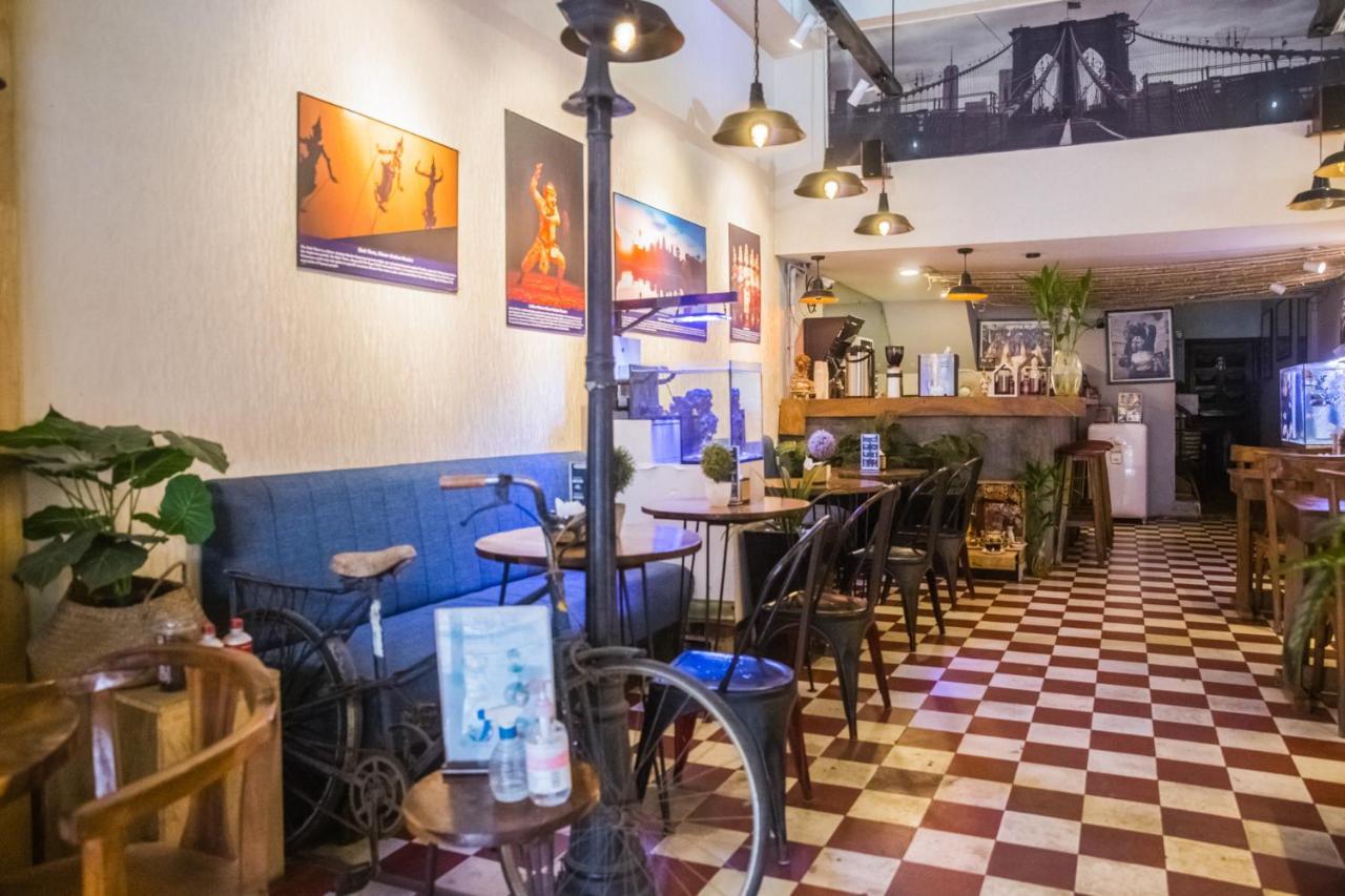 Hotel The Artist Phnom Penh